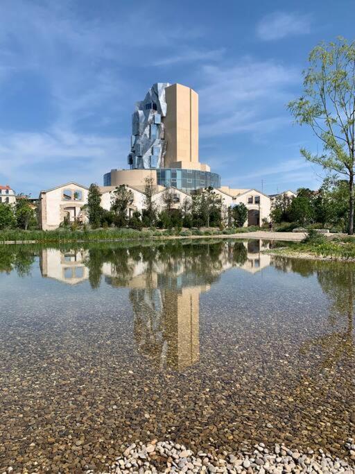Апартаменты Capucines, Un Jardin Secret Dans Le Centre Historique Арль Экстерьер фото